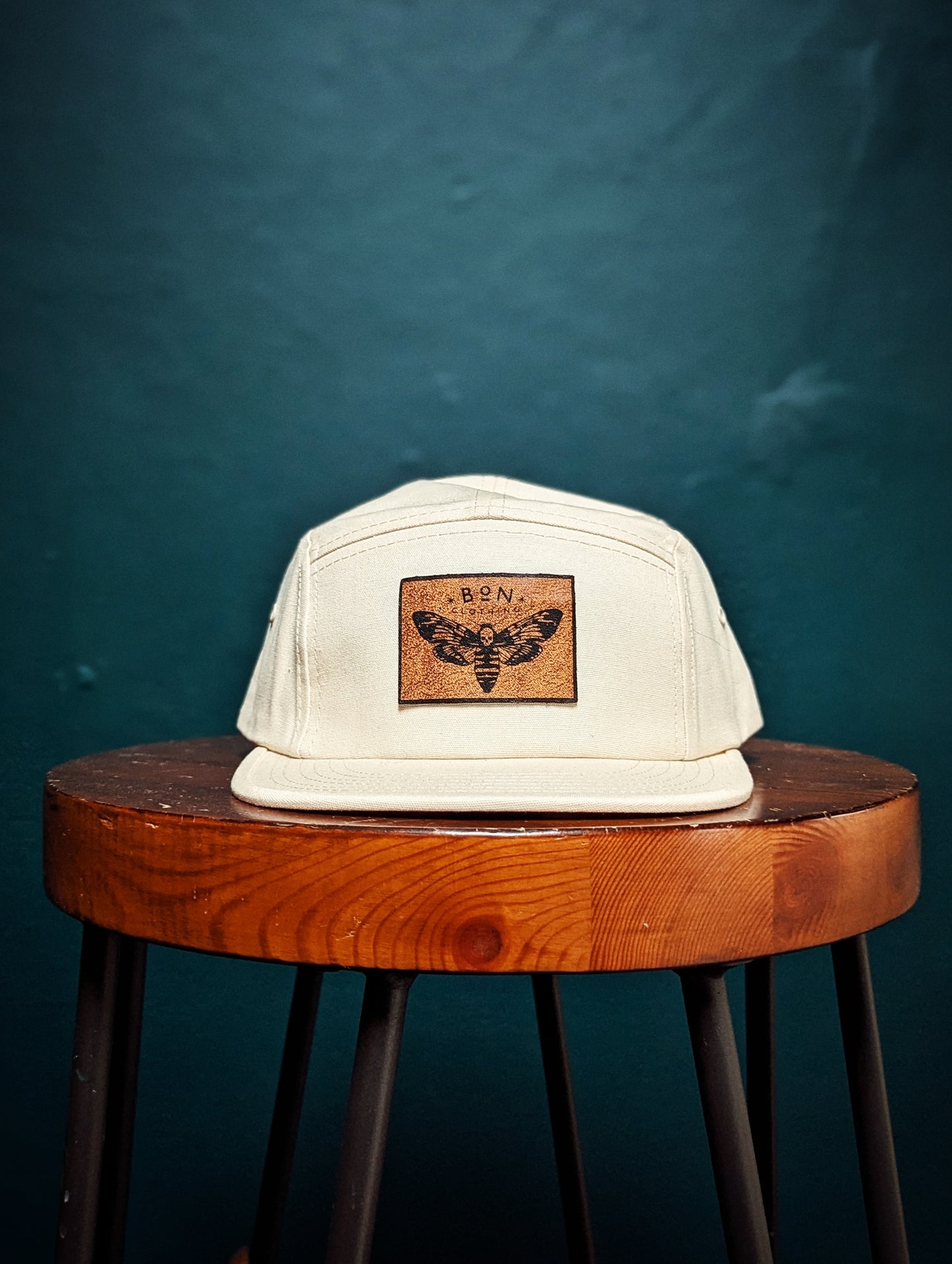 ORGANIC CREAM 5 PANEL WITH DEATH MOTH ON PLEATHER PATCH CAP